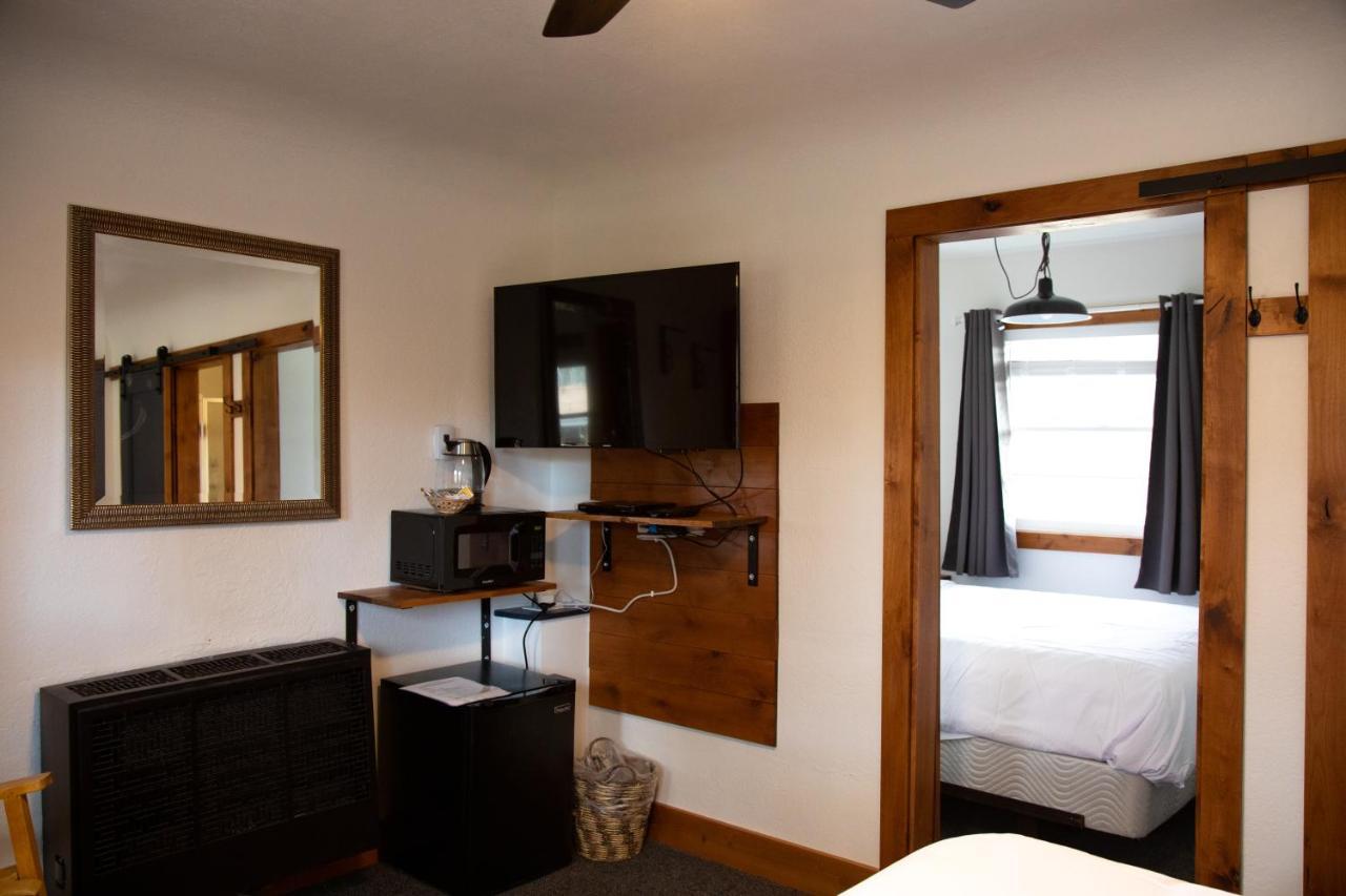 Left Coast Lodge - Pet Friendly Sisters Exterior foto